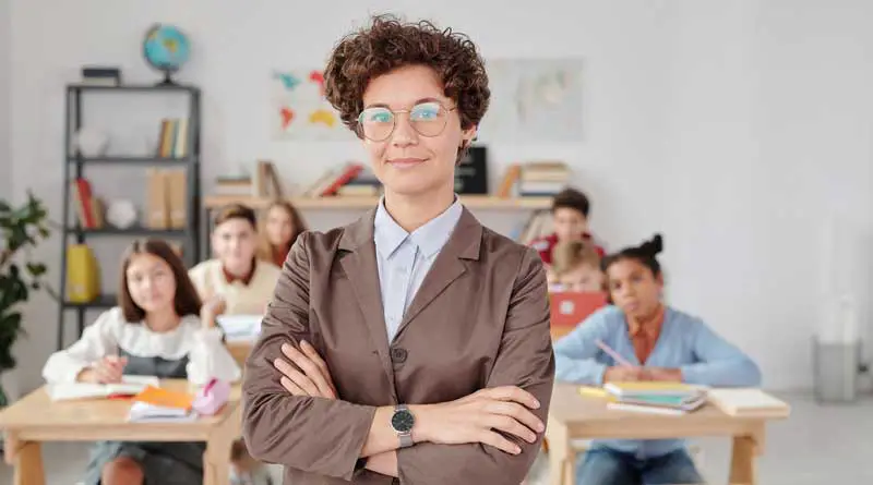 How to Become a Substitute Teacher? Steps and Guidance